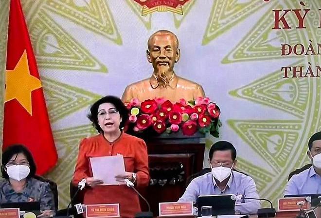 Đại biểu Tô Thị Bích Châu (đoàn TP.HCM) phát biểu thảo luận