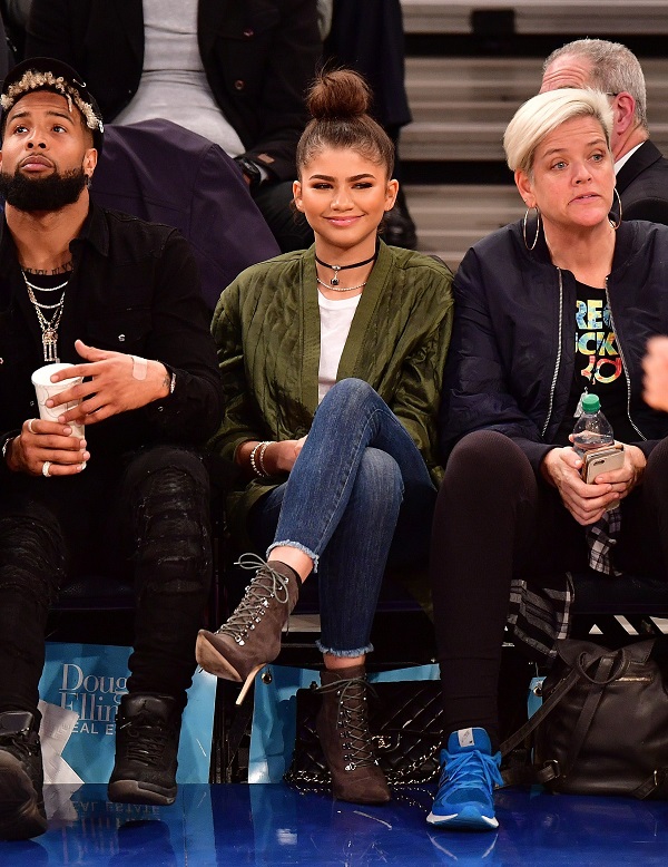 Các ngôi sao Holywood nổi bật với phong cách đẳng cấp khi đi xem bóng rổ - 5