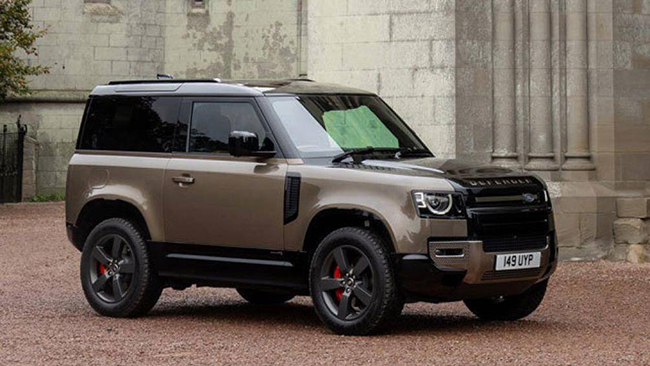 4. Land Rover Defender 2021 (giá khởi điểm: 46.100 USD)
