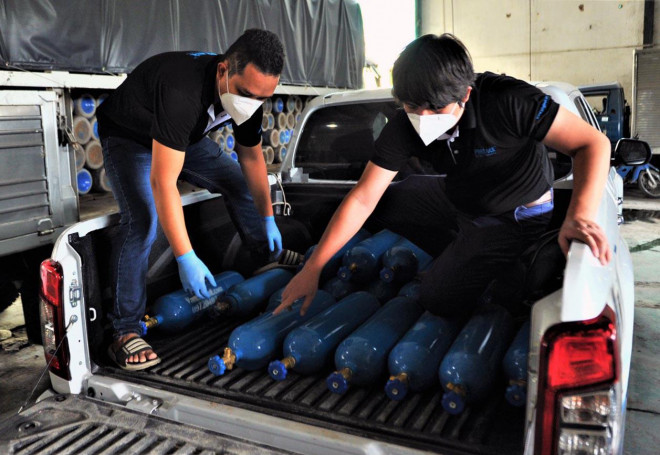 Gắn bó với công việc thiện nguyện xuyên suốt mùa dịch, cha đẻ "ATM oxy" Hoàng Tuấn Anh luôn chuẩn bị tâm lý có thể trở thành F0 bất kỳ lúc nào.