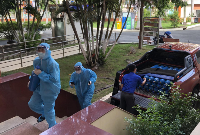 Suốt đợt dịch vừa qua, "ATM oxy" đã hỗ trợ bình oxy cấp cứu kịp thời cho hơn 30.000 trường hợp bệnh nhân Covid-19 đang điều trị tại nhà.