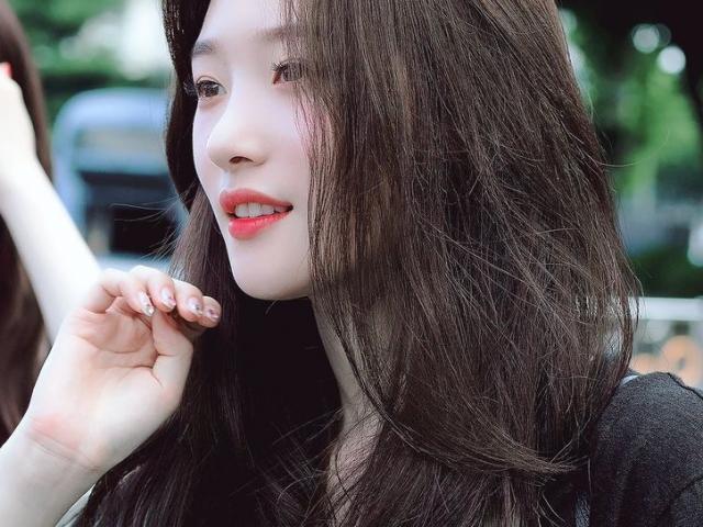 Làm đẹp - Bớt gàu ngứa, tóc mềm mại hơn nhờ cho trà xanh vào dầu gội