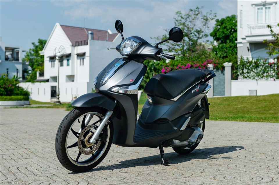 Piaggio Liberty vs Honda SH Mode: Quý cô nên chọn xe tay ga nào? - 3