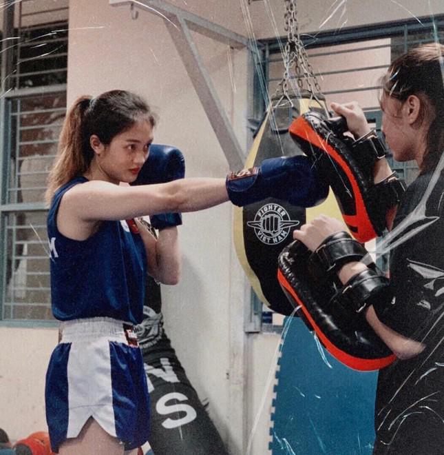 Nữ vận động viên kickboxing đẹp như hotgirl và câu chuyện đến với võ thuật - 1