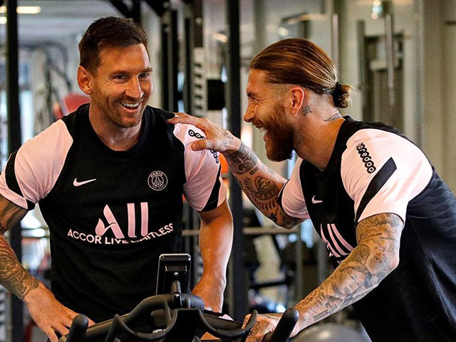 Bóng đá - Ramos - Messi "bằng mặt không bằng lòng", PSG nguy cơ loạn phòng thay đồ