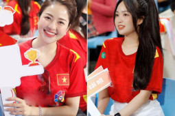 Bạn trẻ - Cuộc sống - Hai nữ CĐV xinh đẹp nổi bần bật trên sân Mỹ Đình, cổ vũ Việt Nam đấu Nhật Bản