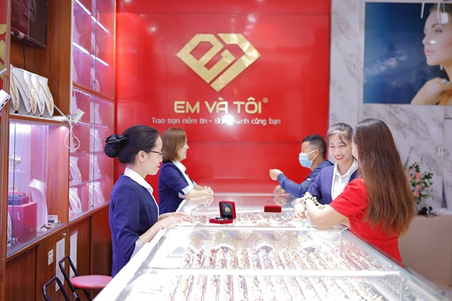 Với chất lượng đảm bảo, mẫu mã đẹp cùng chính sách thu mua tốt, EVT đã chinh phục được những khách hàng khó tính nhất