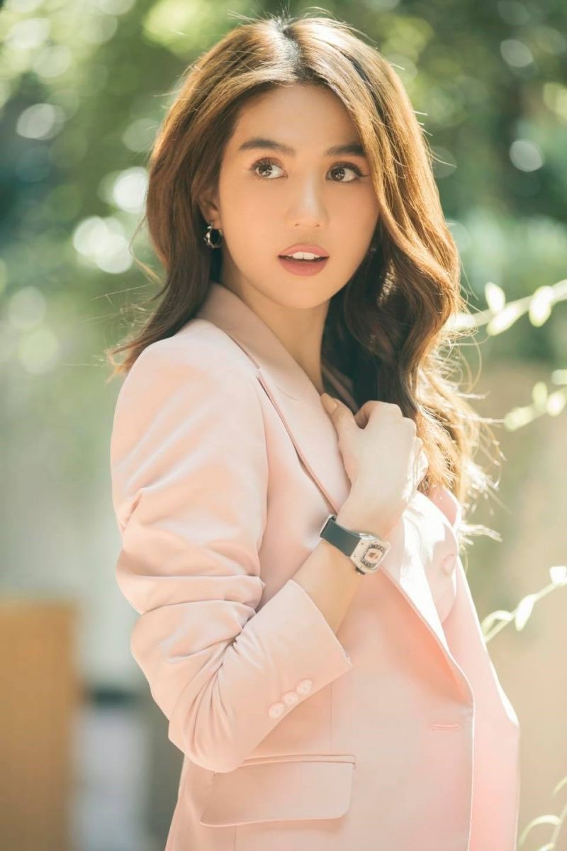 Ngọc Trinh bất ngờ bị “khui” lại việc kêu gọi từ thiện sau khi Bộ Công an tuyên bố vào cuộc - 1