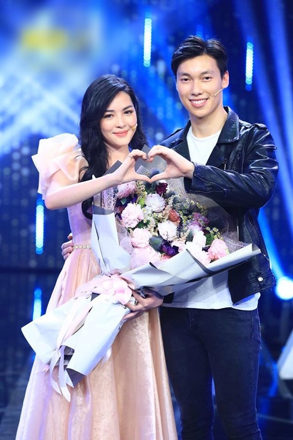 Vũ Thanh Quỳnh cũng từng gây chú ý khi tham gia chương trình Người ấy là ai.