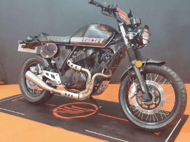 Xe máy - Xe đạp - Trình làng Keeway SCR250V - thiết kế cực ngầu, giá chỉ 91 triệu