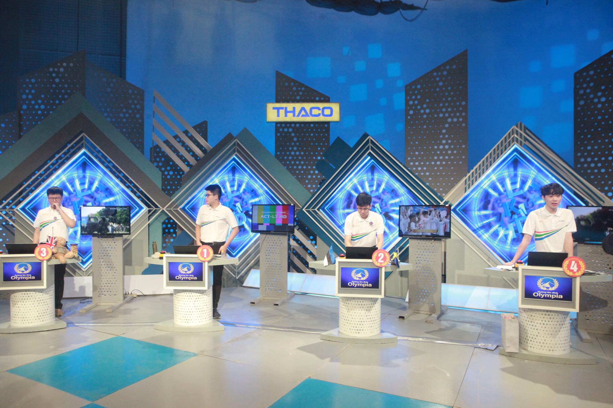 Trường quay Đài truyền
hình Việt Nam - nơi diễn ra trận tranh tài