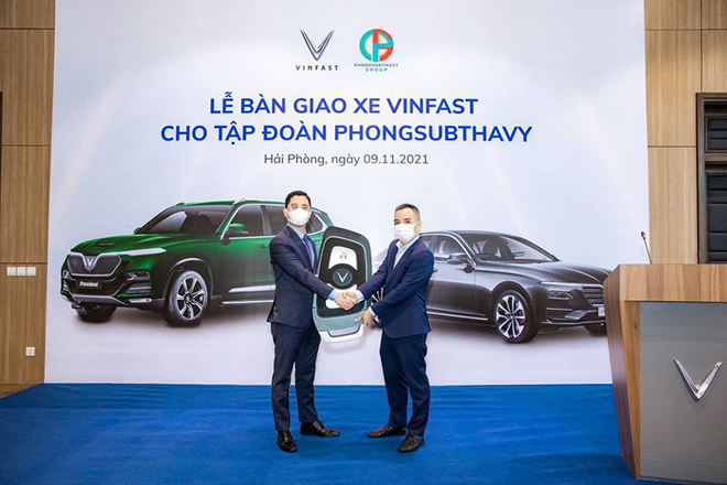 VinFast chính thức xuất khẩu lô xe ô tô đầu tiên sang Lào - 4