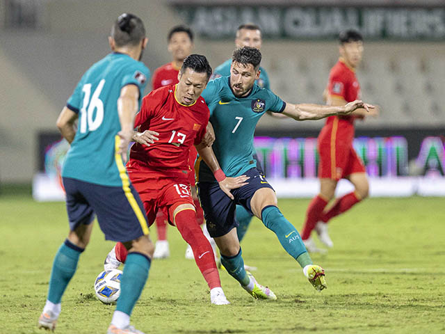 Bóng đá - Trực tiếp bóng đá Trung Quốc - Australia: Chiến đấu quả cảm (Vòng loại World Cup) (Hết giờ)