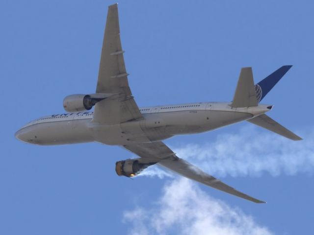 Thế giới - Chuyện gì xảy ra khi tất cả động cơ máy bay ngừng hoạt động trên không?