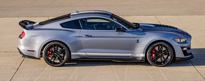 Ford giới thiệu bộ đôi Mustang bản đặc biệt Heritage Edition - 3