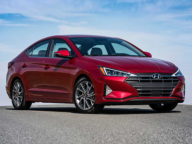 Tin tức ô tô - Giá xe Hyundai Elantra lăn bánh tháng 11/2021