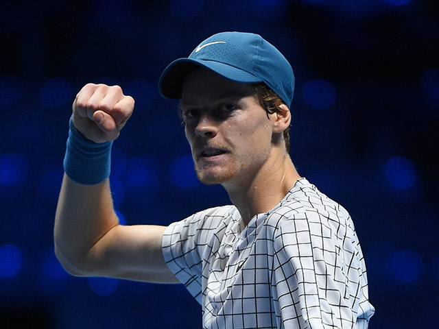 Thể thao - Video tennis Sinner - Hurkacz: 2 set chóng vánh, "kẻ đóng thế" gây sốc (ATP Finals)