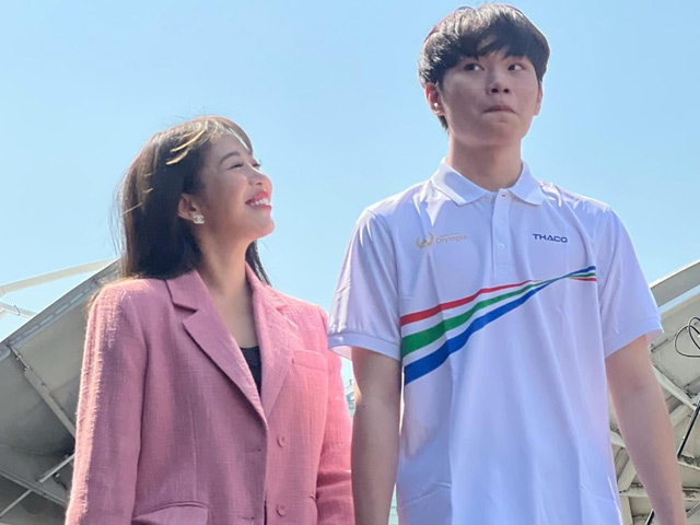 Bạn trẻ - Cuộc sống - Trượt vòng nguyệt quế Olympia, nam sinh vẫn nổi như cồn vì sánh vai cùng MC Diệp Chi