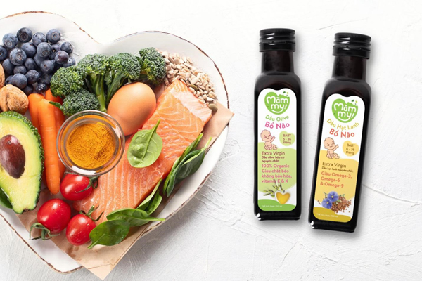 Dầu ăn dặm bổ não chiết xuất hạt olive, hạt lanh cung cấp chất béo tốt cho bé