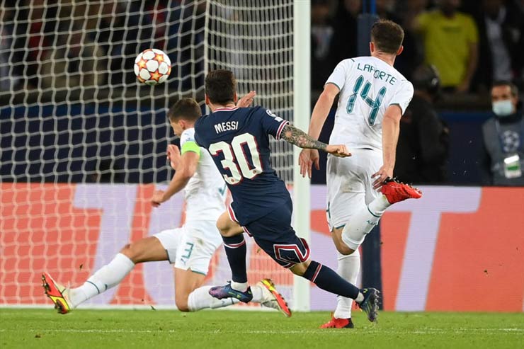 Messi đáp trả sếp lớn PSG chỉ trích mình, dọa lại gieo sầu Man City Cúp C1 - 4