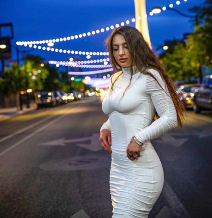 Đả nữ có "vòng 1" hút hồn fan gặp bi kịch: Thua nhiều nên bị loại - 4