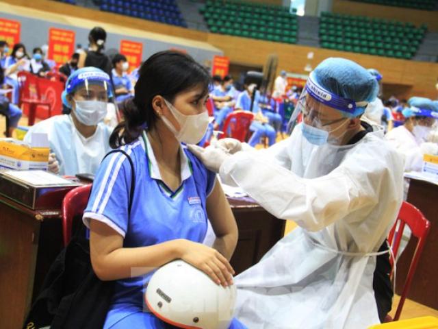 Sức khỏe đời sống - Đà Nẵng bắt đầu tiêm vắc xin cho học sinh lớp 8, 9 từ ngày mai 20/11