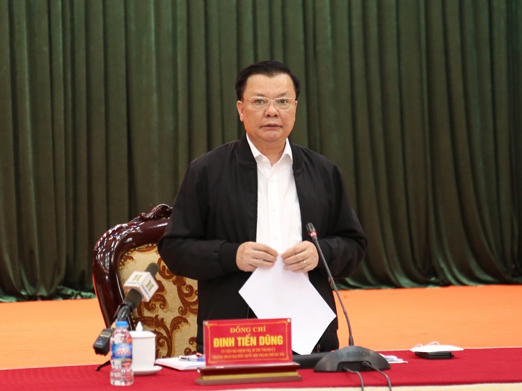Bí thư Thành ủy Đinh Tiến Dũng nhấn mạnh thành phố sẽ tập trung cao độ phát triển hạ tầng kinh tế-xã hội cho Ba Vì, Sơn Tây để tạo sức bật cho huyện phát triển.