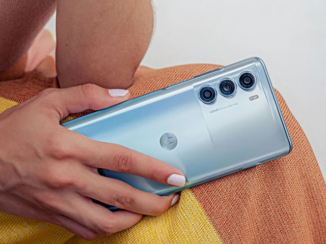 Thời trang Hi-tech - Ra mắt "bá chủ" smartphone tầm trung - Motorola Moto G200