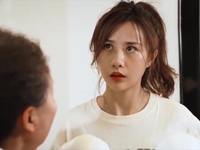 Cười 24H - Gái xinh đến 30 tuổi mới nhận ra thế nào là yêu!