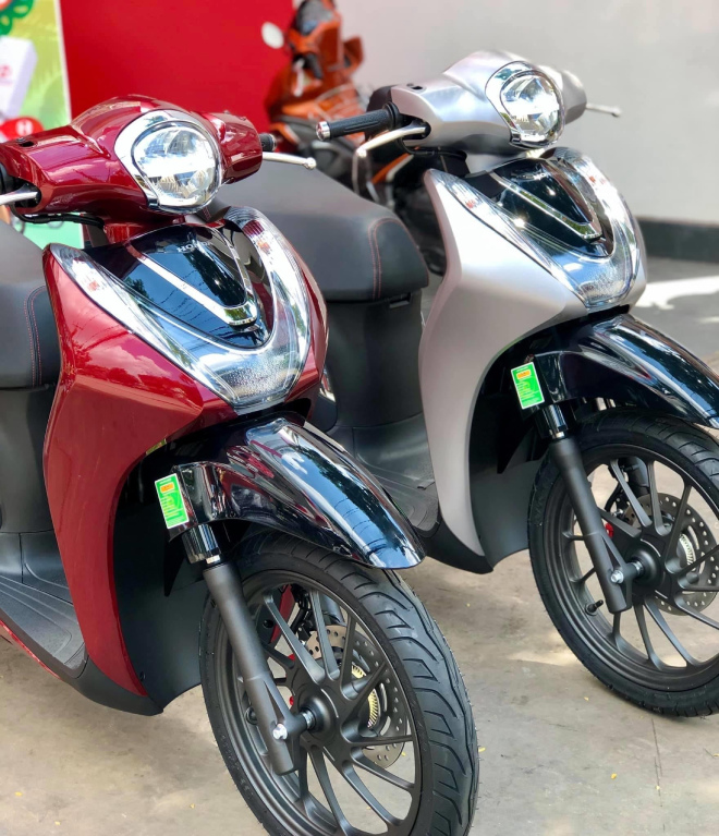 Bảng giá Honda SH Mode cuối tháng 11/2021, chênh chỉ 3 triệu - 4