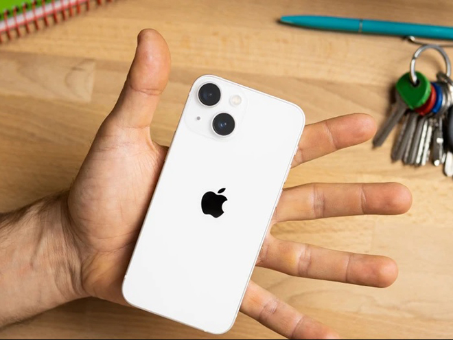 iPhone 13 Mini.