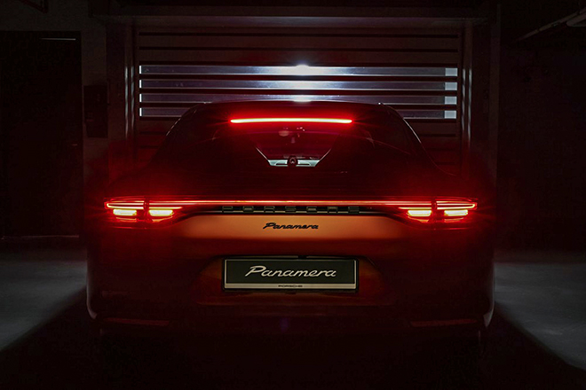 Porsche Việt Nam công bố giá bán cho dòng xe Panamera mới - 4
