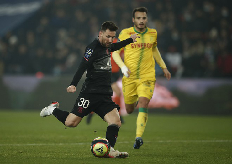 Messi "mở tài khoản" tại Ligue 1