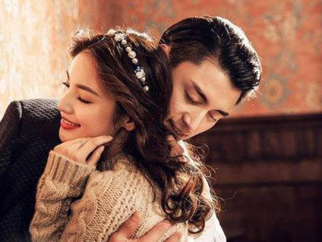 Bạn trẻ - Cuộc sống - Nữ nhân viên trẻ đẹp được ưu ái "làm việc" với sếp khi sếp bà vắng nhà