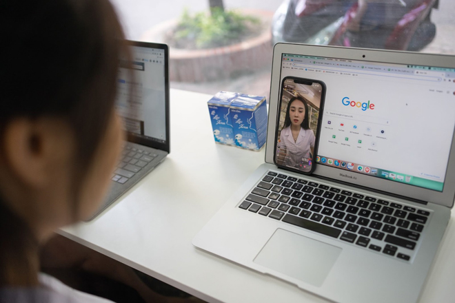Sẵn sàng livestream tư vấn sức khỏe, gọi điện giải đáp mọi thắc mắc của khách hàng