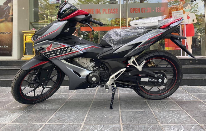 Bảng giá Honda Winner X cuối tháng 11/2021, giảm hơn 16 triệu đồng - 7