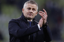 Thực hư Solskjaer từ thiện hết 227 tỷ đồng tiền đền bù, triệu fan MU sốc nặng