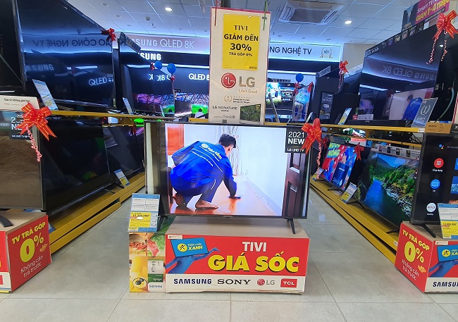 Tivi đang được giảm giá "siêu sốc" nhân dịp Black Friday.