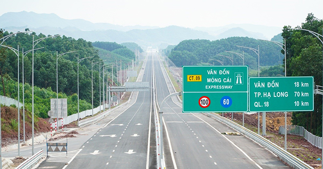 Cao tốc Vân Đồn - Móng Cái hoàn thiện tuyến đường thông thương xuyên suốt 3 đầu tàu kinh tế Hà Nội - Hải Phòng - Quảng Ninh