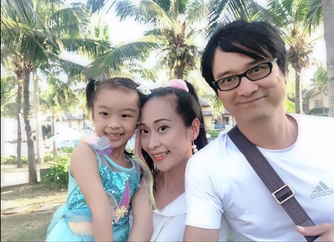 Vợ chồng Lê Kiều Như từng gây xôn xao khi tiết lộ đã đầu tư xây dựng khu nghỉ dưỡng triệu đô chuyên phục vụ các văn - nghệ sĩ khi đến Đà Lạt du lịch, quay MV, chụp ảnh.
