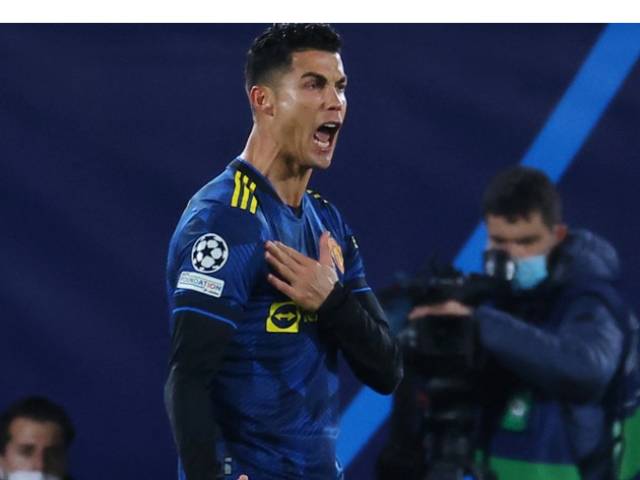 Bóng đá - Ronaldo tỏa sáng cứu MU ở Cúp C1, chờ "xử" nốt Chelsea cán mốc 800 bàn