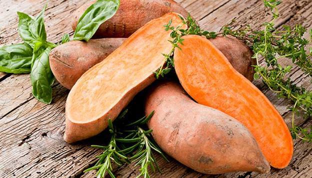 Khoai lang giàu vitamin E và chất chống oxy hóa.