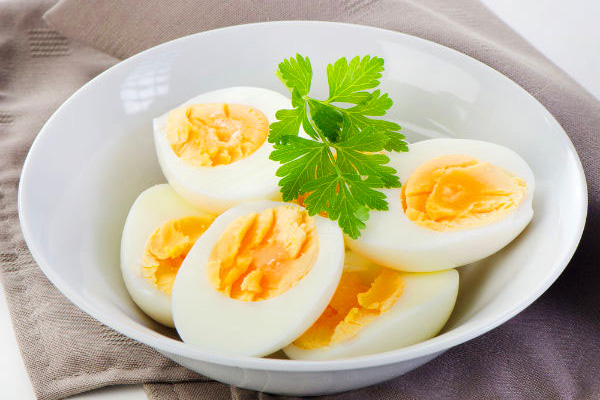 Ăn trứng không đúng cách dễ bị ngộ độc - 3