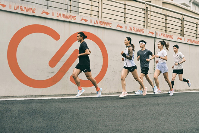 Boom Infinity mang đến những trải nghiệm không giới hạn trong cả công nghệ và khả năng phối đồ