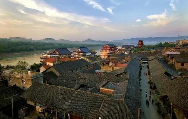 8 thị trấn cổ kính ở Trung Quốc cho bạn cảm giác như đang “xuyên không” về quá khứ - 18