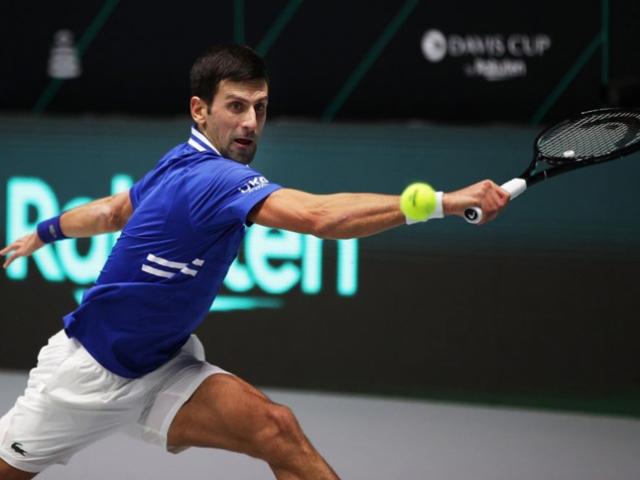 Thể thao - Djokovic tung cú trái "khét lẹt" hạ Dennis Novak ở Davis Cup