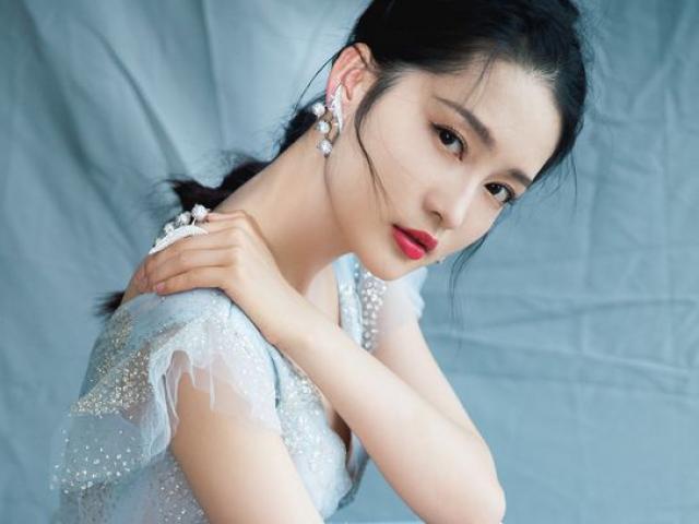 Đời sống Showbiz - Sao nữ kế nghiệp gia sản nghìn tỷ, sự nghiệp bất ngờ tụt dốc đến thảm thương