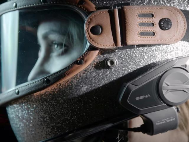 Thế giới xe - "Tròn mắt" với chiếc mũ bảo hiểm có giá bán đắt hơn Honda Vision Cao Cấp