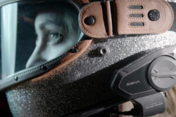 Thế giới xe - "Tròn mắt" với chiếc mũ bảo hiểm có giá bán đắt hơn Honda Vision Cao Cấp