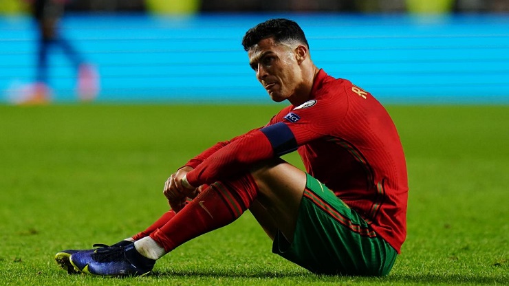 Ronaldo có thể sẽ từ giã tuyển Bồ Đào Nha nếu không thể đến Qatar